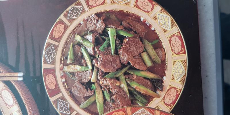 Bräserat oxkött med vitlök