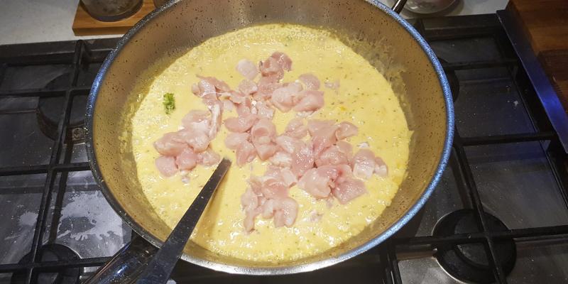 Thailändsk kycklingcurry