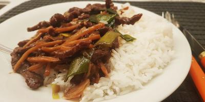 Biff med purjolök och bambuskott